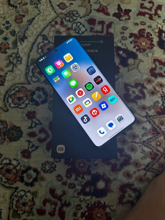 Продам Xiaomi mi 12 pro