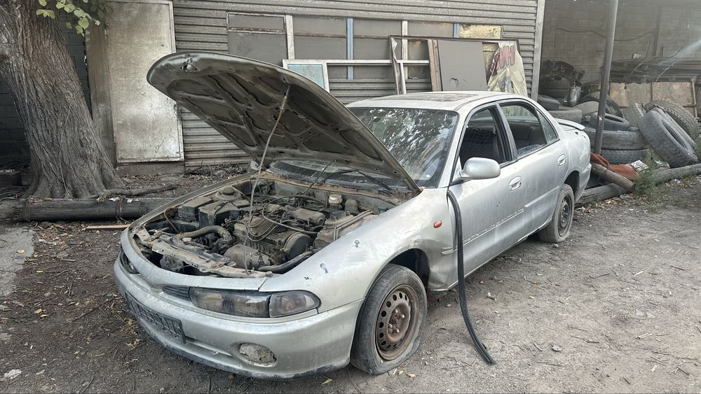 Галант 1994 по запчастам продам