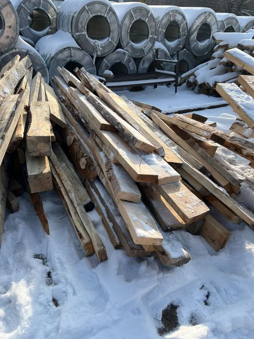Продаем строительный лес  брус  доски