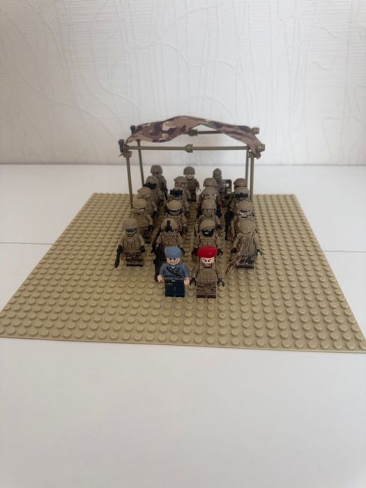 Лего солдатики с палаткой