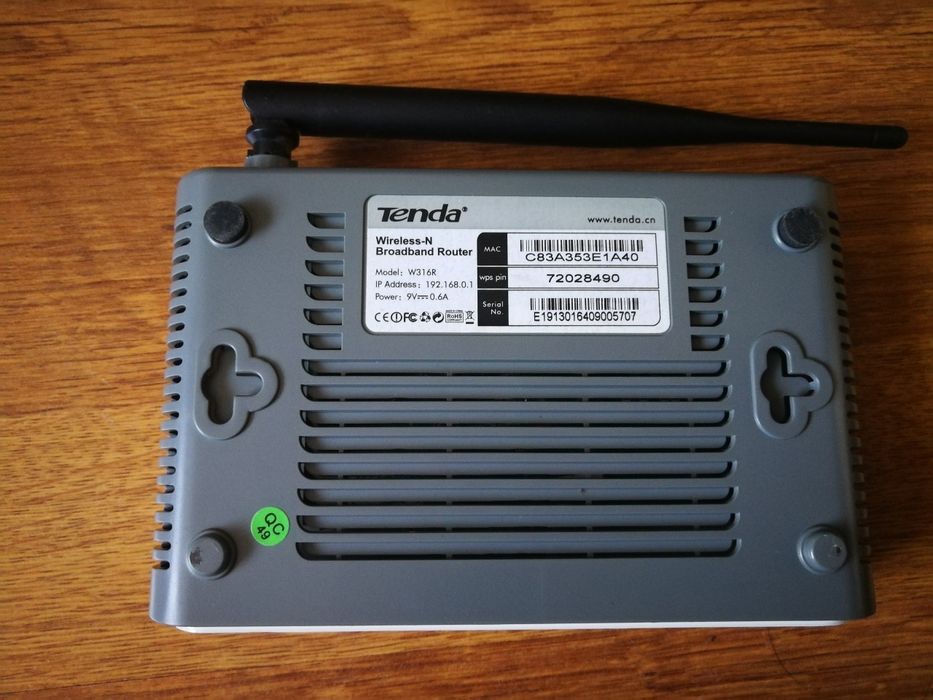 Router Tenda W316R