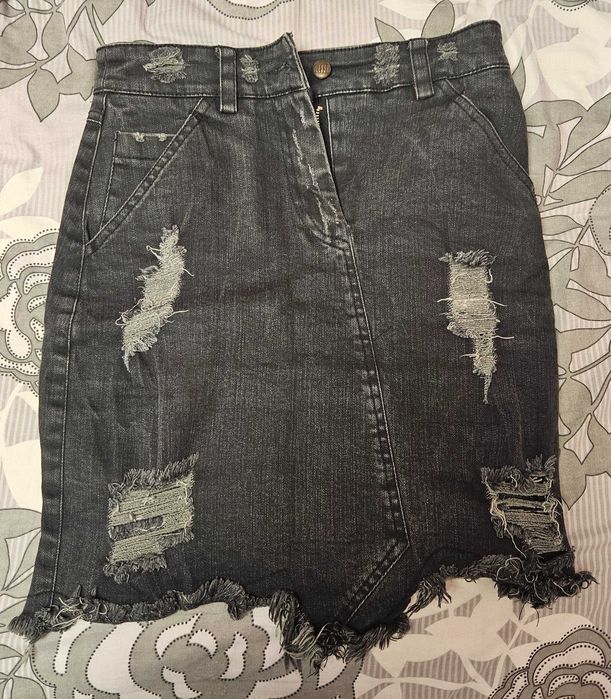 Черна пола АЛЕСА