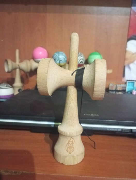 Vând Ken Miguel maple