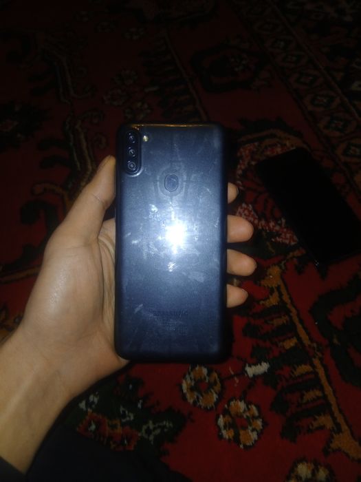 A30s A50 A11 tel srochni sotiladi zapchast