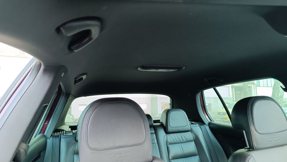 •Продавам ОРИГИНАЛЕН Черен таван от Голф 5 GTI  cheren tavan za golf 5