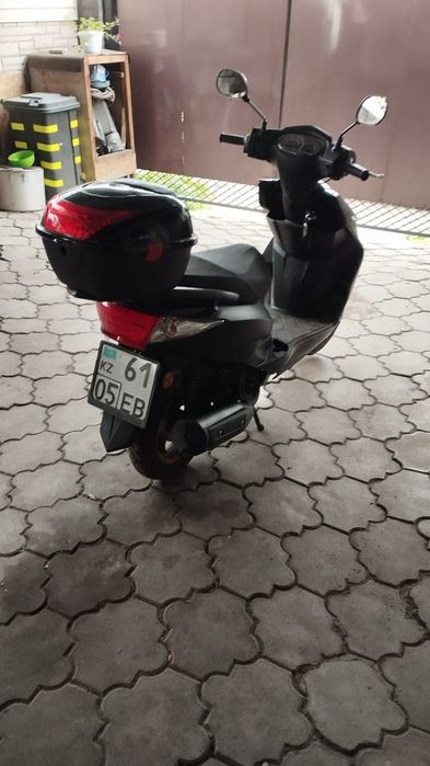 Продам мопед почти новый