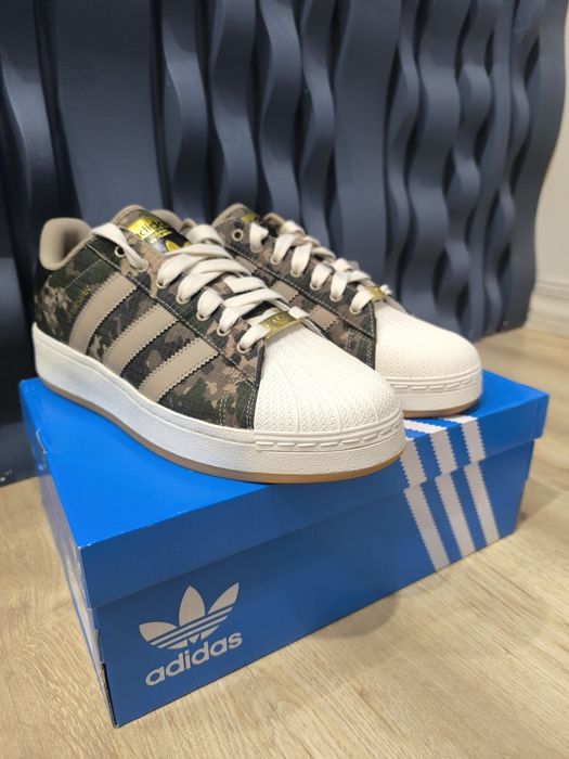 Кроссовки Adidas SUPERSTAR XLG