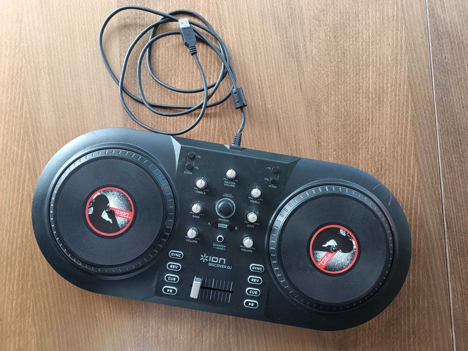 ION Discover DJ USB Controller
