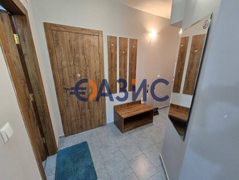 Продава се Двустаен апартамент в к.к. Слънчев бряг - 62 кв.м за 1050 €/кв.м - Снимка #11