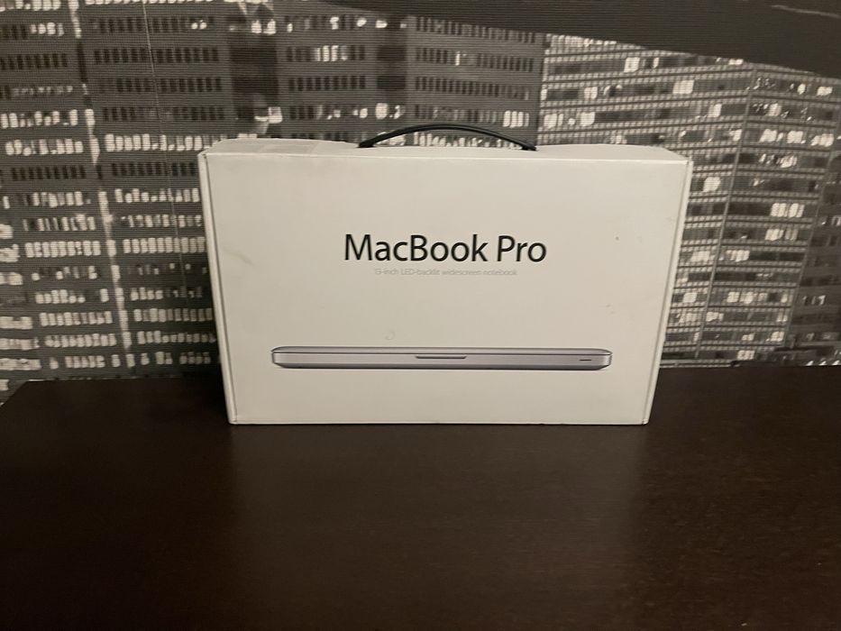 MacBook Pro (новый, запечатанный)