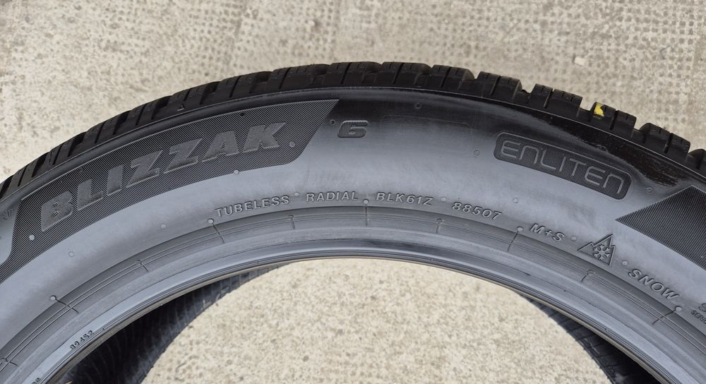 O bucată 225/55 R19 M+S iarnă - una Bridgestone