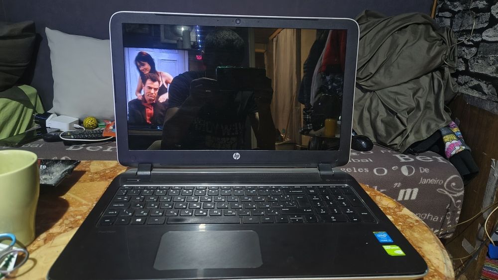 Лаптоп HP Pavilion