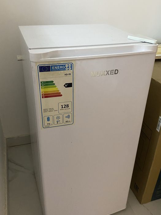 Продам холодильник