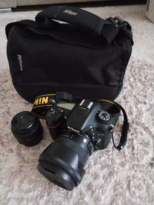 Nikon D7100 + 2 обектива и светкавица