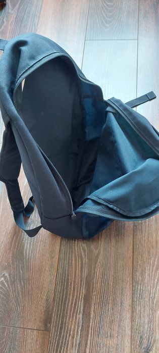 Много запазени ученически раници