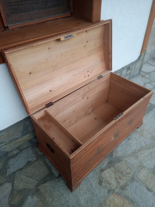 Дървена ракла-3 броя..Пешкирник.