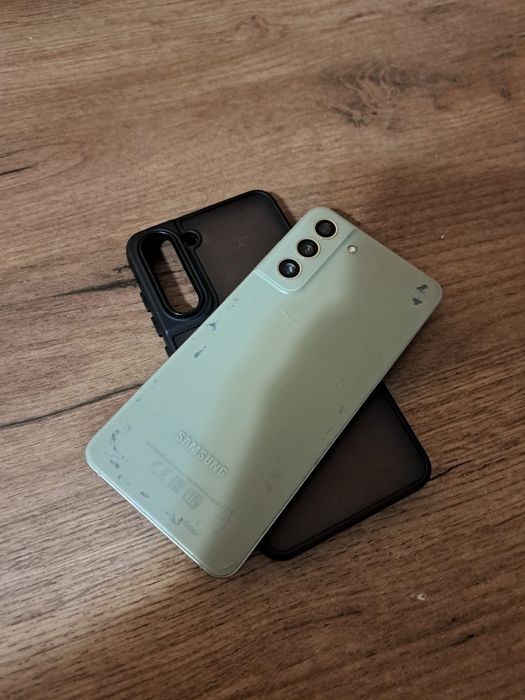 Samsung s21 fe (снапдрегон)