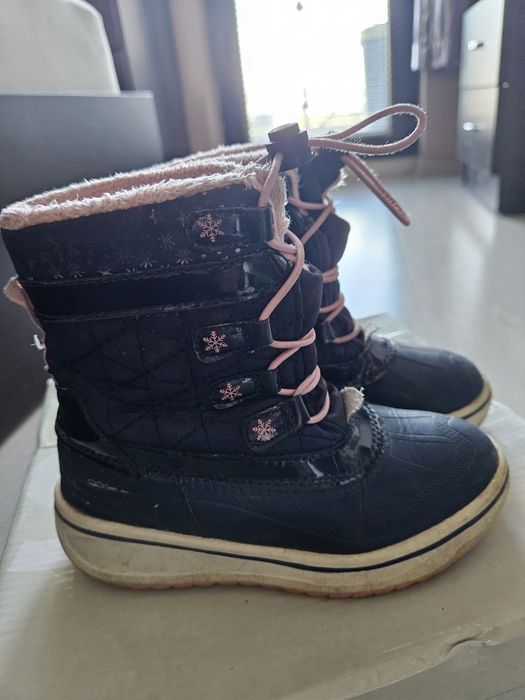 Маратонки и бити 25, 26 и 27 номер