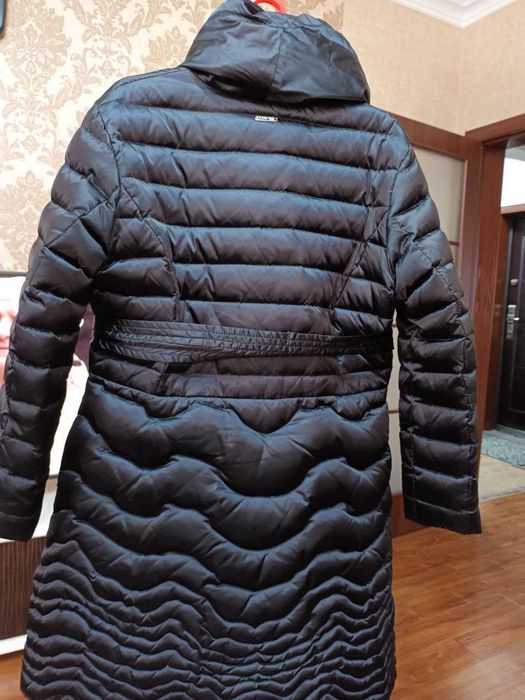 Куртка-пуховик удлинённая