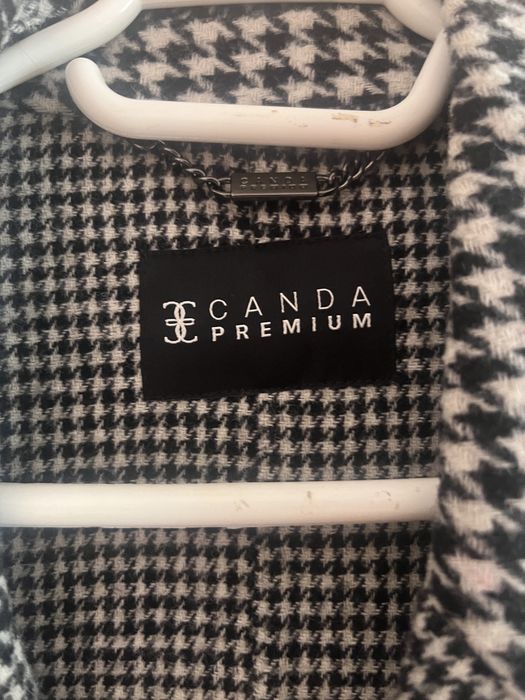 Pardesiu cu buzunare necaptusit