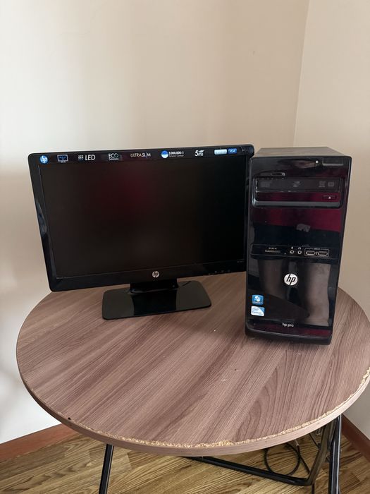 Компьютер HP в комплекте с монитором