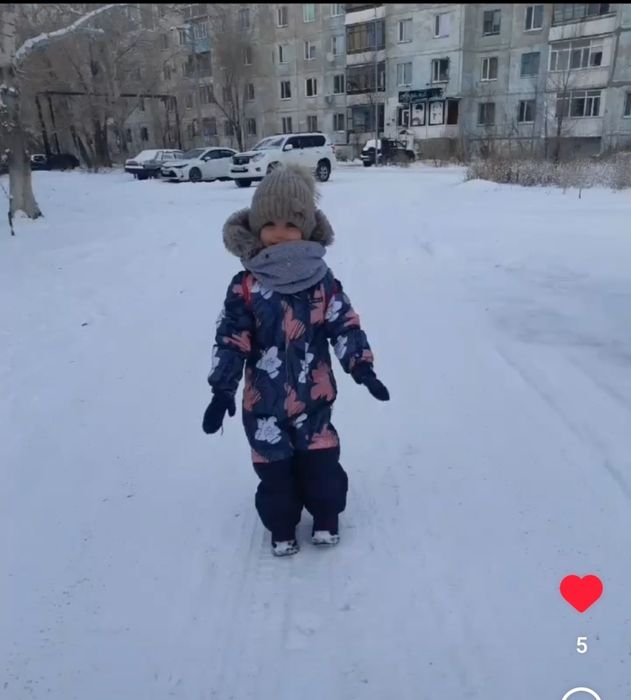 Комбинезон на девочку