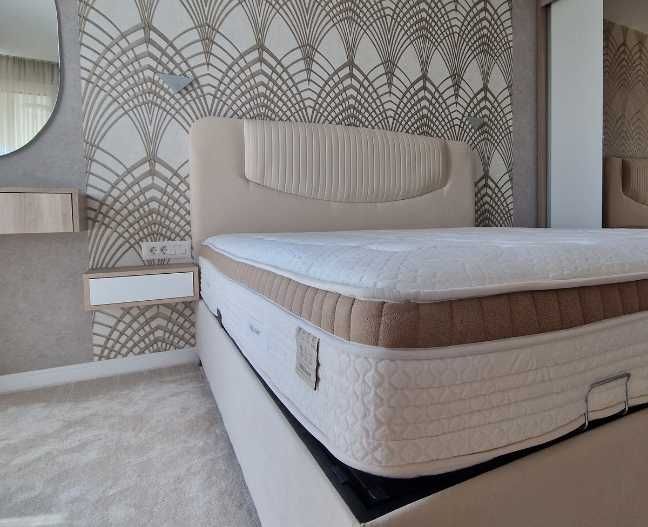 Две Нощни Шкафчета: окачени/висящи