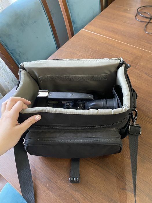 Камера Panasonic AG-HMC41E