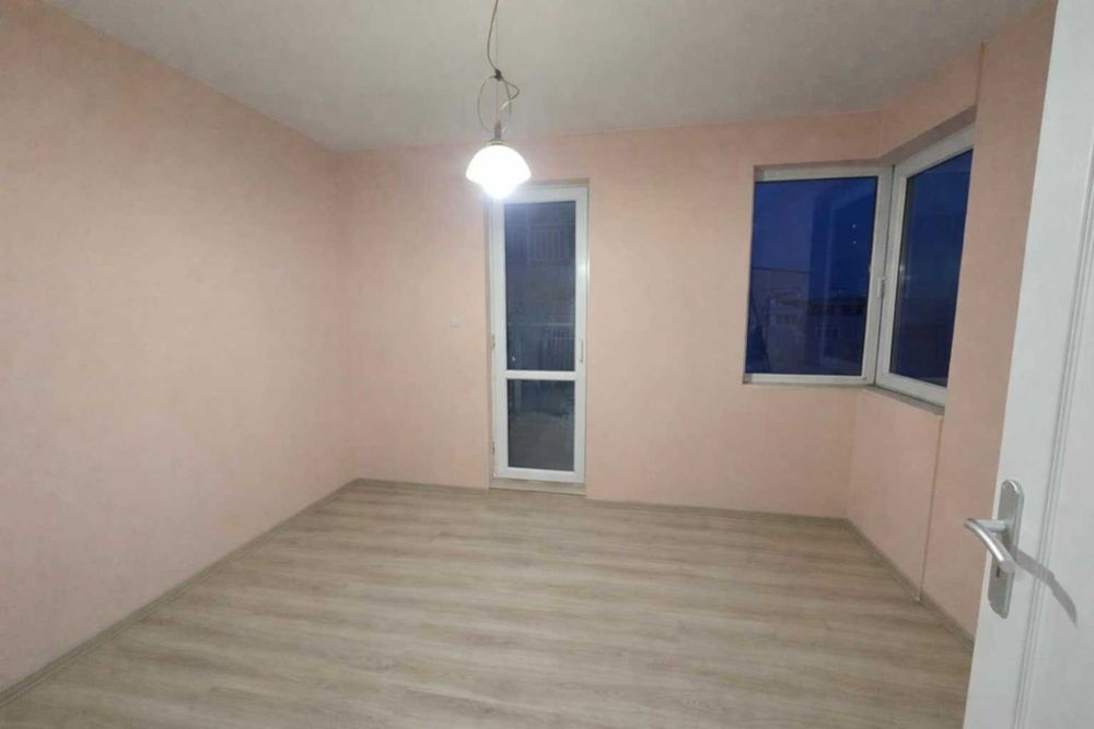 Продава се Тристаен апартамент в Велико Търново, Център - 80 кв.м за 861 €/кв.м - Снимка #8