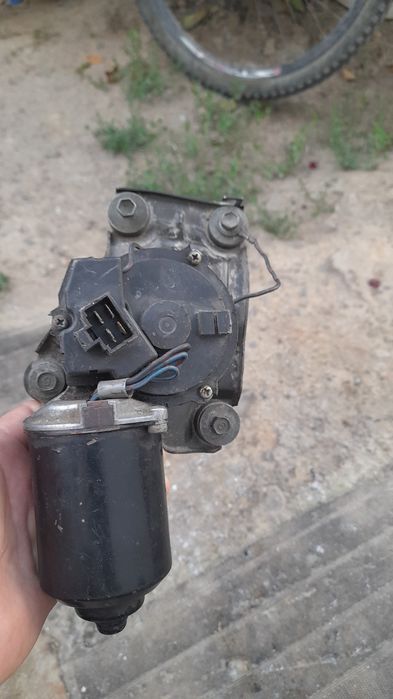 Дворник     моторчик    Продам