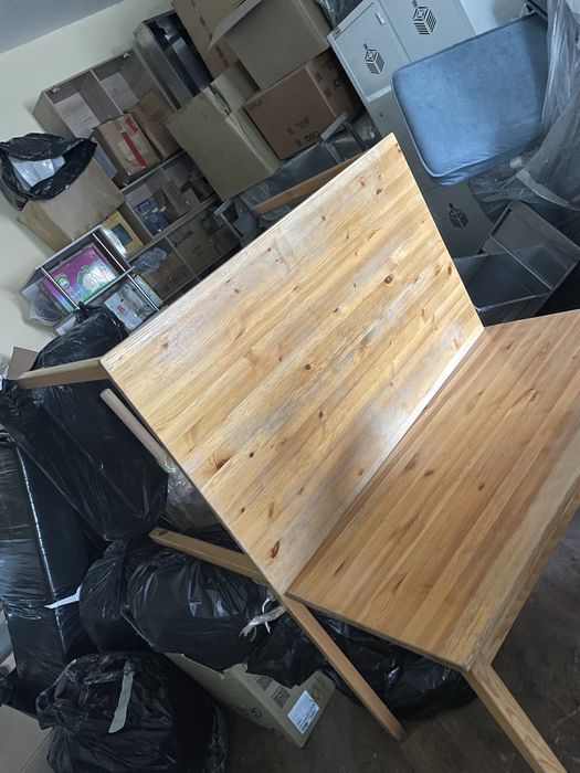 Стол на продаже IKEA