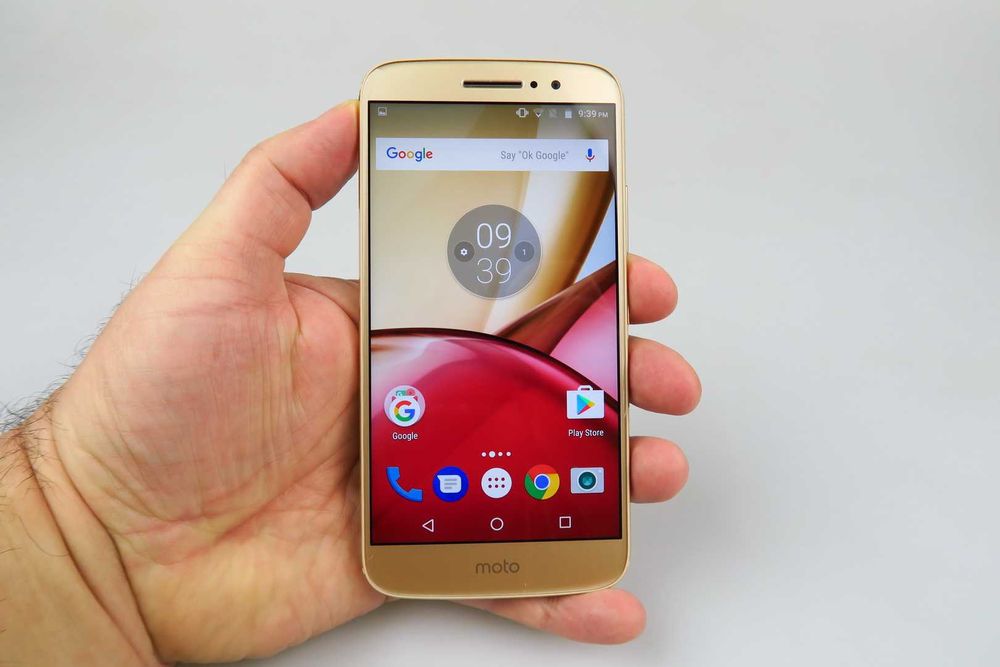 vand telefon motorola moto M