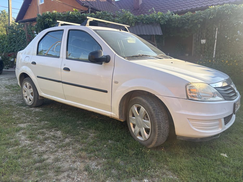 Vand Dacia Logan