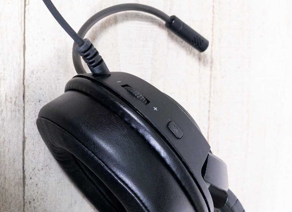 Геймърски слушалки Razer Kraken X  с Volume и Mute, Y-сплитер кабел