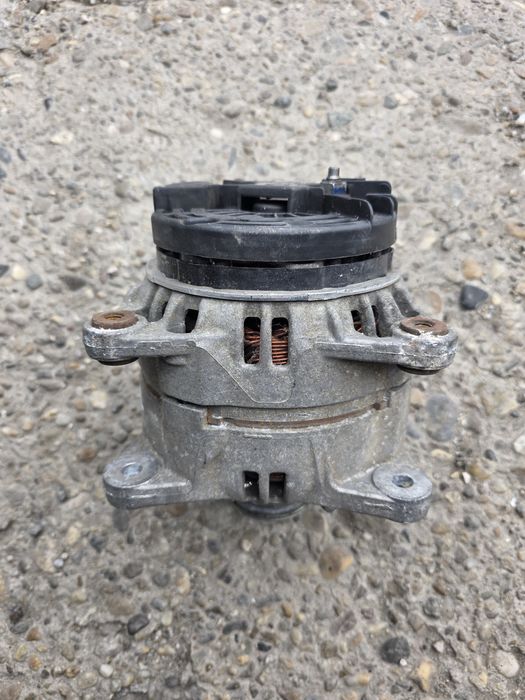 Alternator Renault Master Motor 2,5 Dci BOSCH  Original