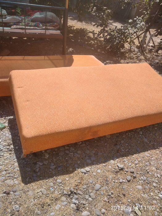 Кровать сотилади