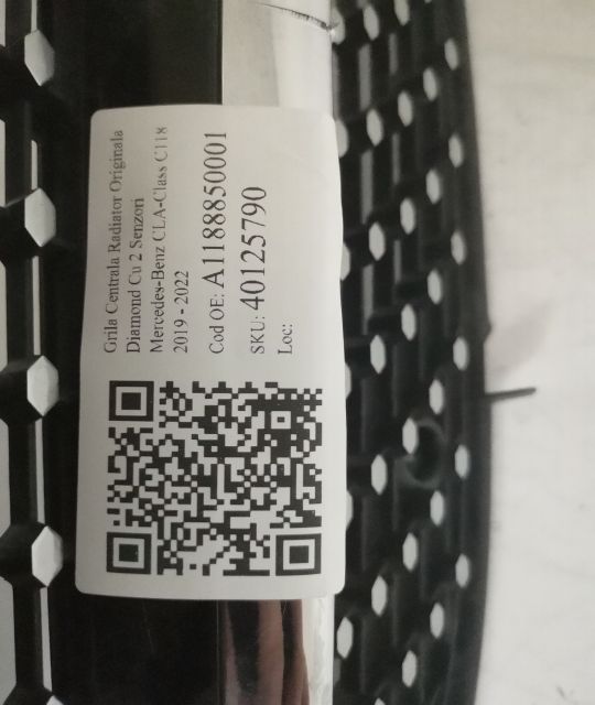 Оригинална централна решетка за радиатор Диамонд с 2 сензора / Origina