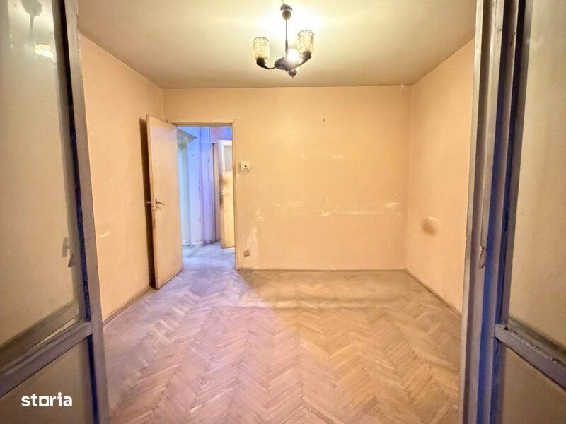 Apartament 3 camere cu balcon în Titan, 64mp