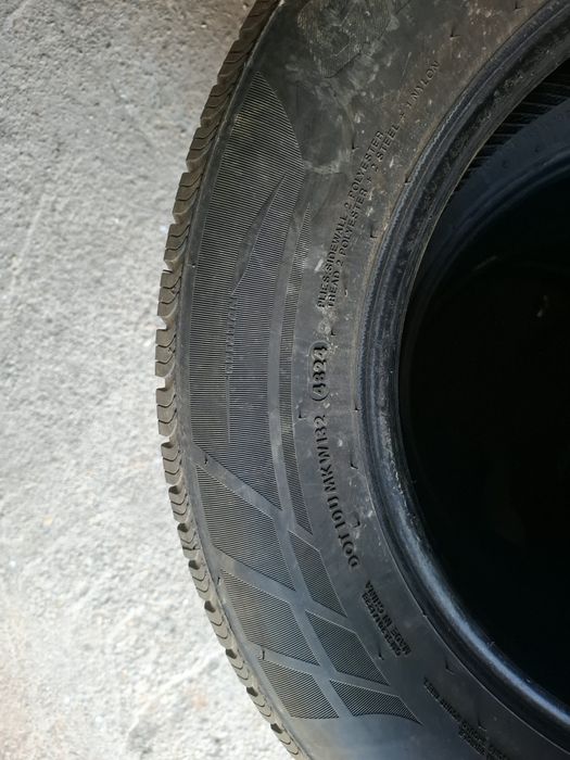 Гуми 215 65 16 всесезонни  gripmax
