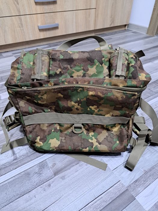 Raniță combat și rucsac combat