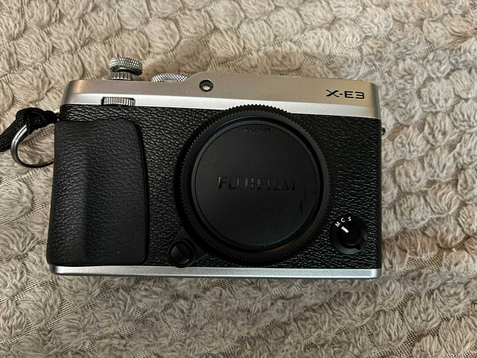 Камера Fujifilm X-E3 – отлично състояние