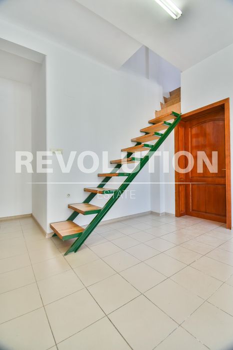 Дава се под наем Тристаен апартамент в София, Център - 70 кв.м за 600 € - Снимка #3