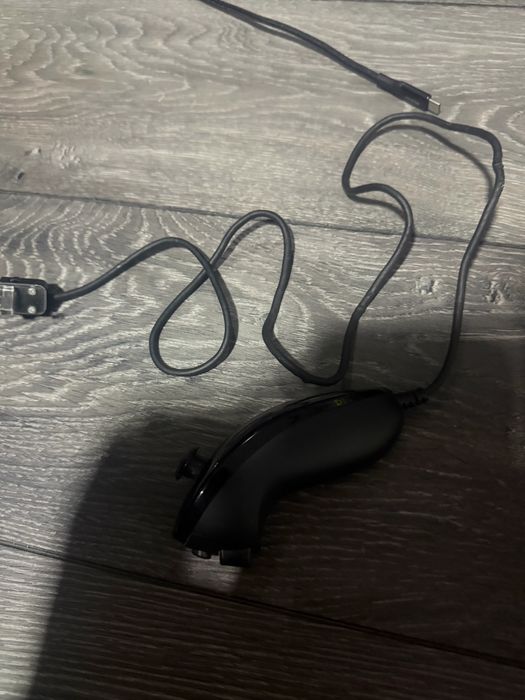 nintedo wii cu 2 knuckle si o maneta