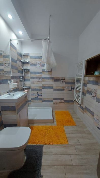 Închiriez apartament 3 camere Promenada Mall Craiova