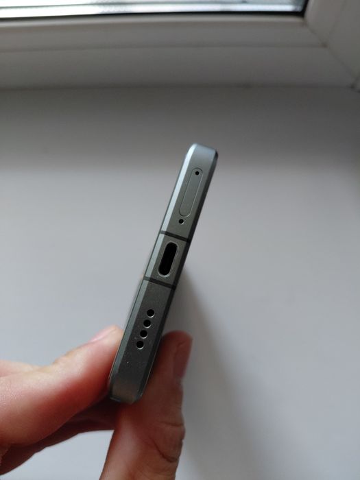 Продам Xiaomi 13 ultra