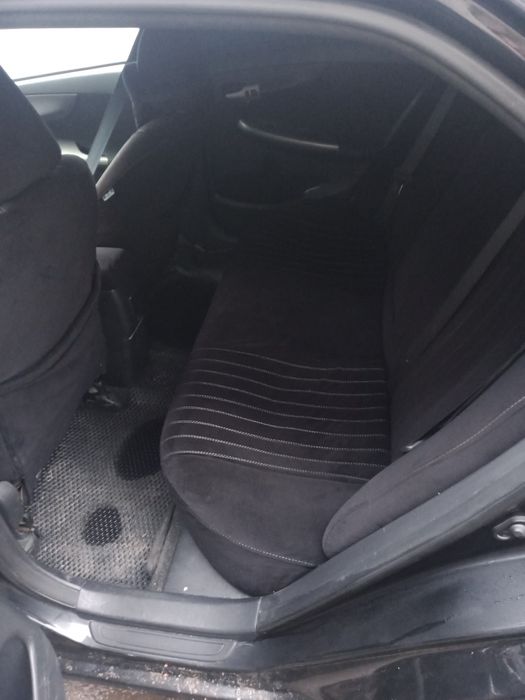 Продам машину Тойота королла е150