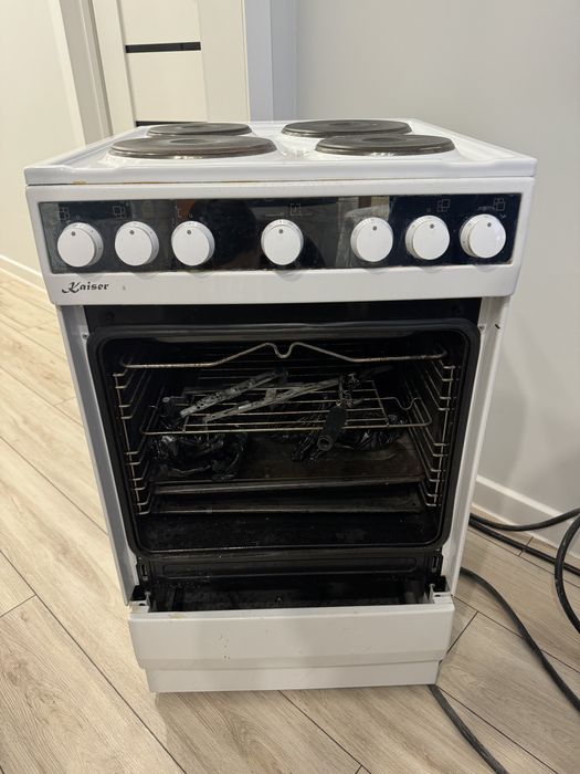 Электрическая плита