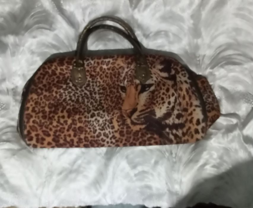 Сумка с леопардом