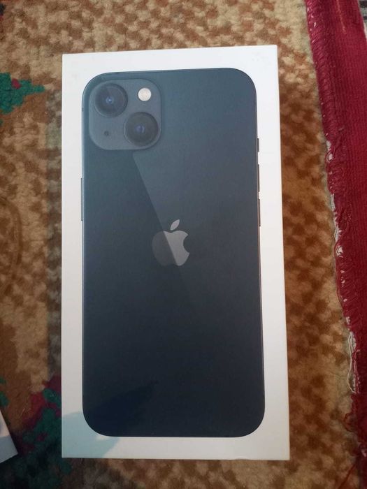 iPhone 13 с гарантией