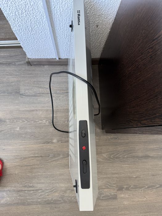 Продам вытяжку б/у